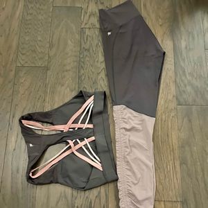 Fabletics Purelux Grey & Dusty Rose Ruffled Laceup Leghings & Bra